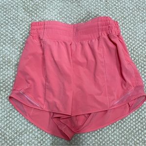 Lulu Lemon Hotty Hot shorts
